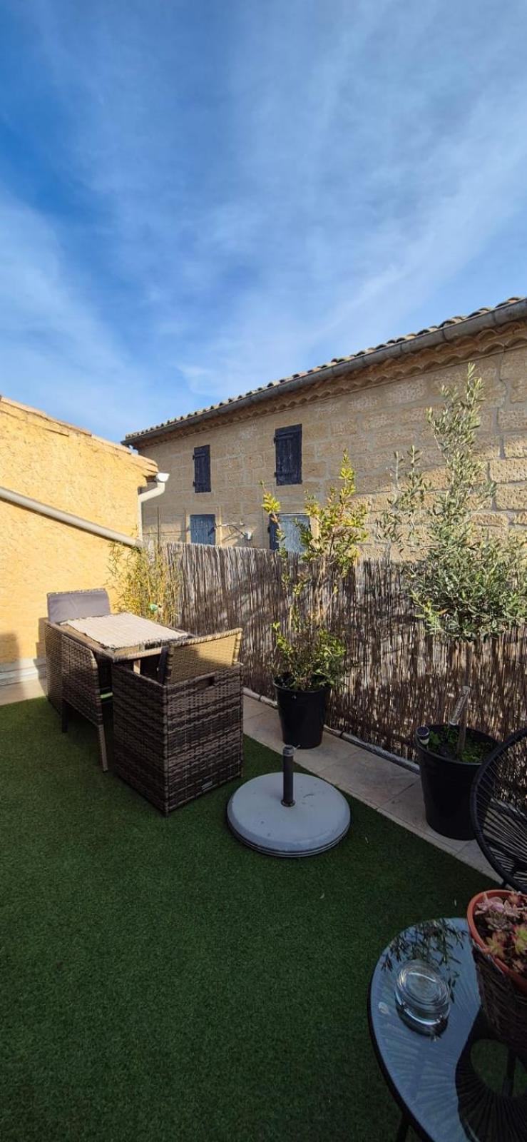 Proche D'Uzes La Terrasse Du Soleil Levant Collias Eksteriør bilde